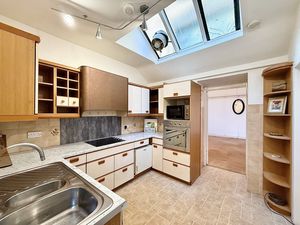 Photo 8- click for photo gallery